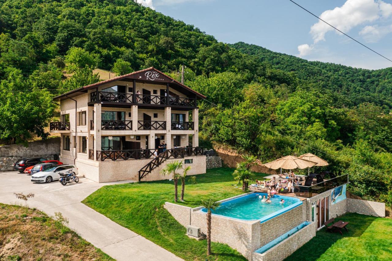 Rex Infinity View 4* Cazanele Dunarii Dubova Esterno foto